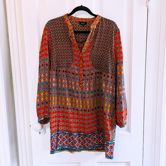 100% Silk Tahani Dress Size Small - Picture 2 of 6